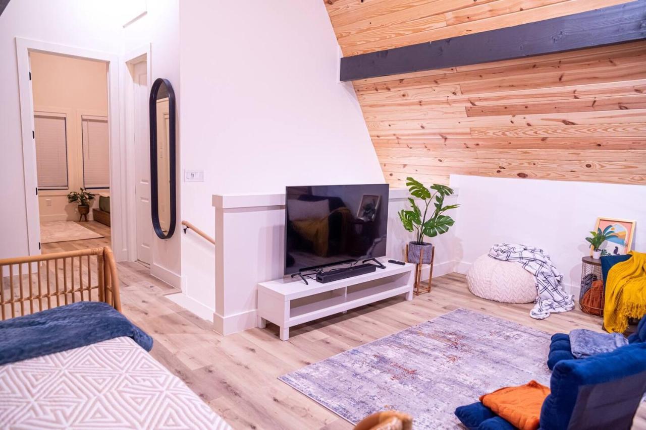 Gruene Daze Chalet - Stylish Aframe - Escape The Ordinary New Braunfels Eksteriør billede